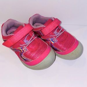 GUC- Pink Oshkosh Shoe